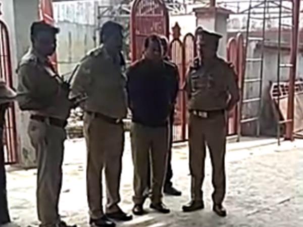 couple shot dead in ghaziabad couple shot dead in ghaziabad