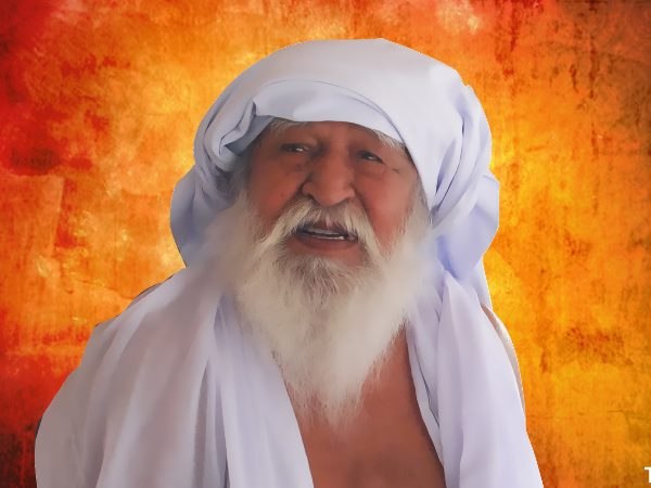 जय गुरुदेव बाबा पूजा करने के लिए करती है बाध्य