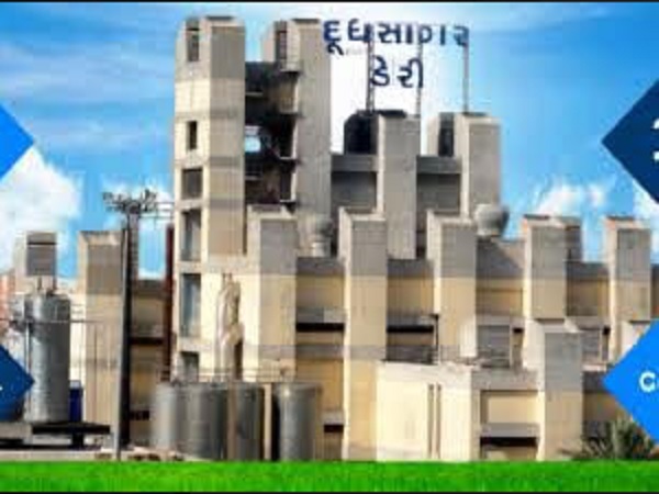 Election Commission gives notice to Dudhsagar Dairy in Gujarat Election Commission gives notice to Dudhsagar Dairy in Gujarat