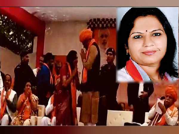 भाजपा ने अपने विधायकों की संख्या 100 के पार पहुंचा ली