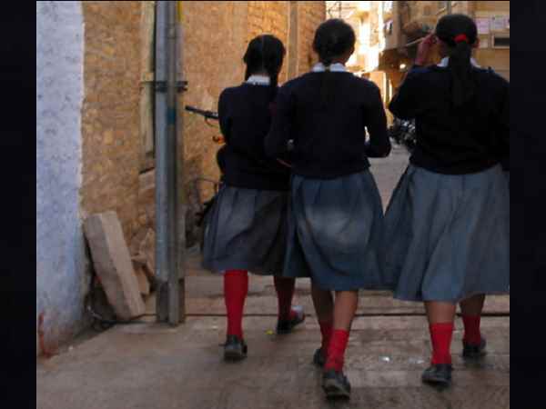 three girls make story of fake-kidnapping, police busted the case three girls make story of fake-kidnapping, police busted the case