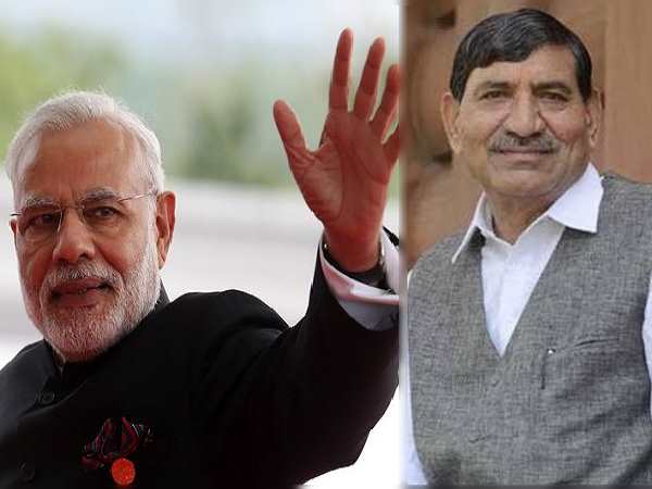 मोरबी में हुआ जन्म, संसद में 93% हाजिरी रही