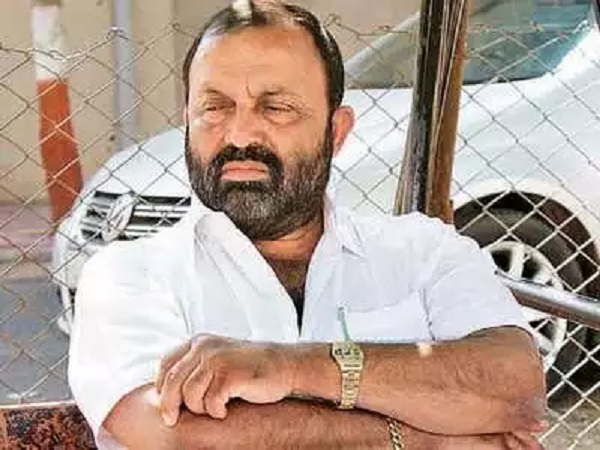 lok sabha elections 2019: viral messages of bjp supporters in gujarat lok sabha elections 2019: viral messages of bjp supporters in gujarat