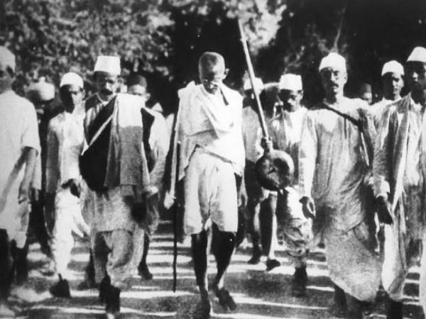 1913 और 1948 के बीच अपने अभियानों के लिए कुल 79,000 किमी दूरी तय की