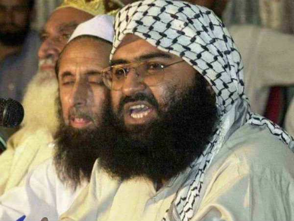 पाक को धमकाया, दबाव में काम करना बंद करो