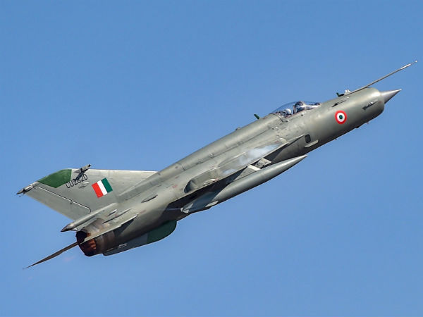 ऑनबोर्ड रडार और नई रेंज वाली मिसाइल