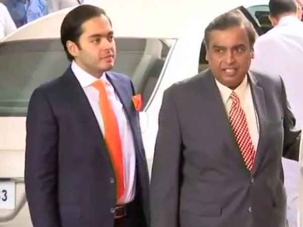 Mukesh Ambani’s son Anant appointed as a member of Badrinath Kedarnath Temple Committee Mukesh Ambani’s son Anant appointed as a member of Badrinath Kedarnath Temple Committee