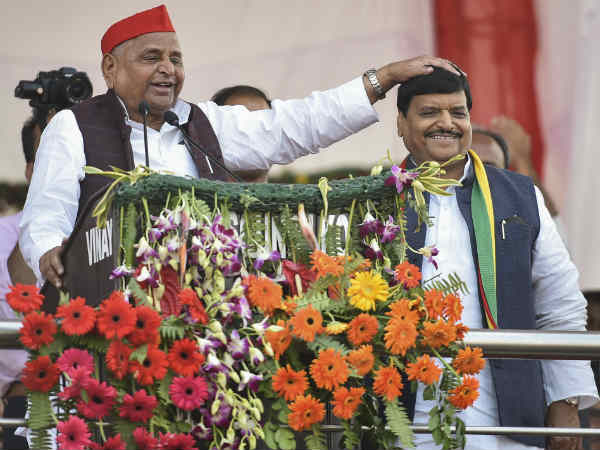 मुलायम की नाराजगी की अटकलों पर विराम