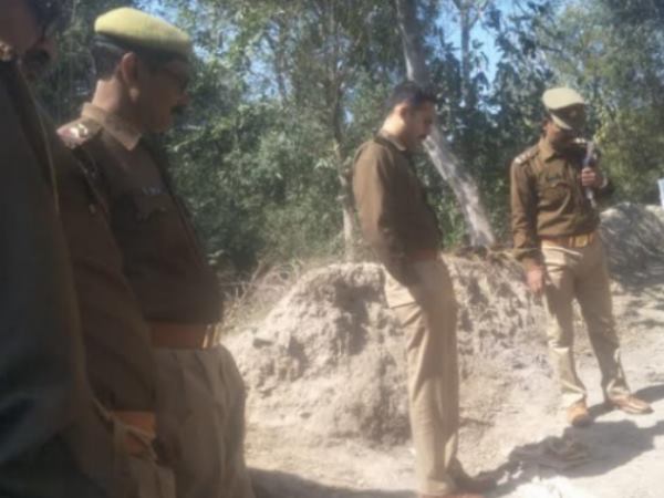 man killed his girlfriend in sultanpur man killed his girlfriend in sultanpur