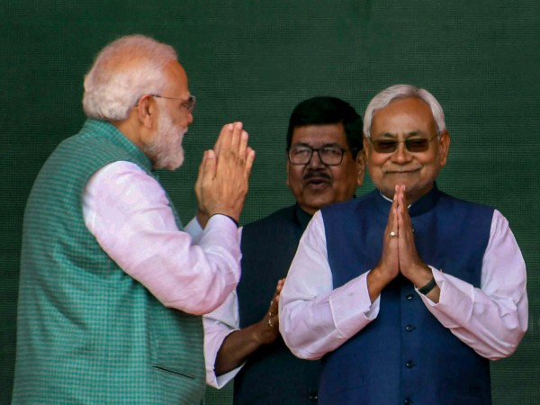 जब अपने हो थे गए बेगाने