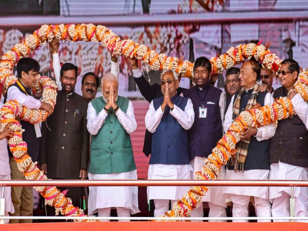 शुरू हुई थी सियासी डीएनए की तलाश