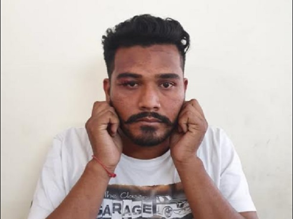 accused attack on the police constable by sword accused attack on the police constable by sword