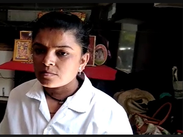 पिछले 5 महीनों से ऐसा कर रही थी
