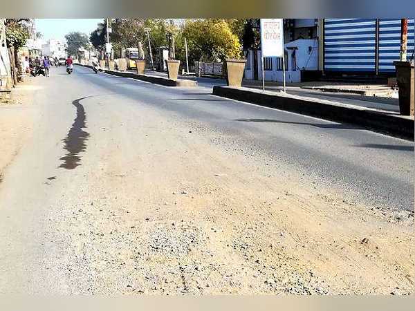 22-year-old-boy killed by truck, who was going for wedding invitation card distribution 22-year-old-boy killed by truck, who was going for wedding invitation card distribution