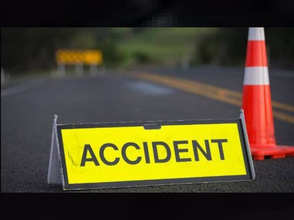 NRI couple killed in car accident near rajkot, two injured NRI couple killed in car accident near rajkot, two injured