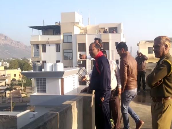 panther spotted in residency colony of alwar panther spotted in residency colony of alwar