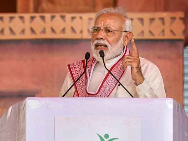 आतंक के खिलाफ पीएम मोदी के एक्शन से लोग खुश