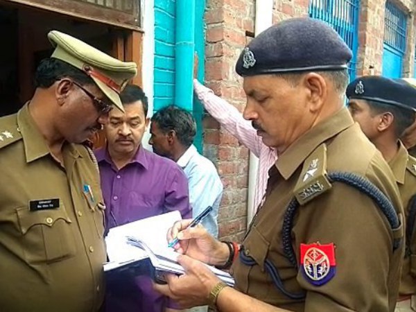 तीन दिन पहले की थी बेटे की शादी