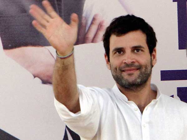 AAP के साथ गठबंधन की बातचीत शुरू करने के लिए राहुल गांधी ने दिया इशारा AAP के साथ गठबंधन की बातचीत शुरू करने के लिए राहुल गांधी ने दिया इशारा