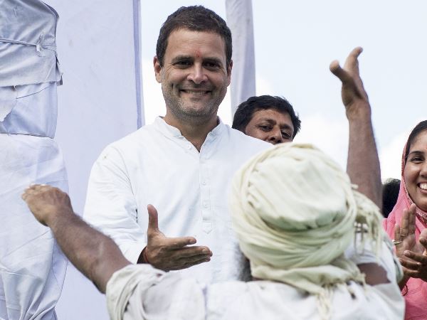 क्या न्यूनतम आमदनी की गारंटी से लोग निकम्मे हो जाएंगे? क्या न्यूनतम आमदनी की गारंटी से लोग निकम्मे हो जाएंगे?