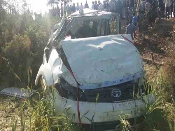 three people died including an engineer in a road accident three people died including an engineer in a road accident