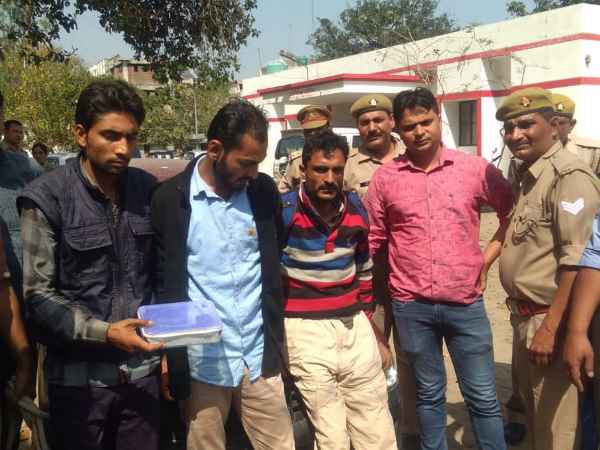 जंगल से बरामद हुई लाश