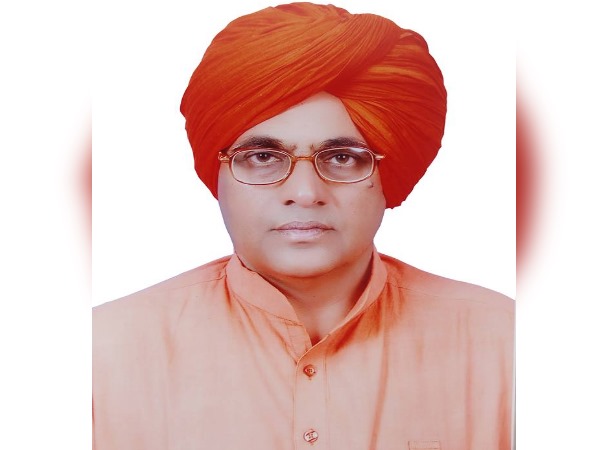 सुमेधानंद सरस्वती की जीवनी