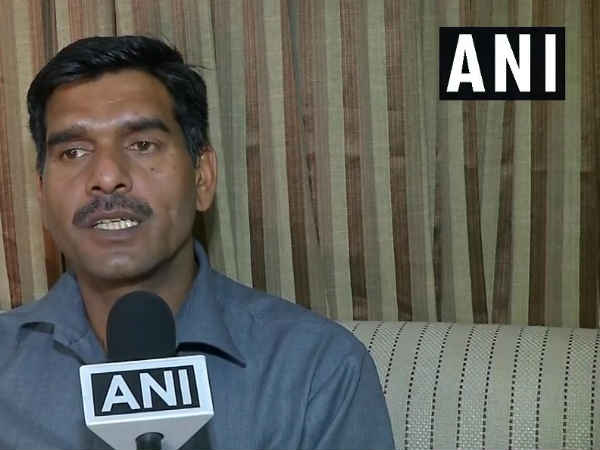 BSF का बर्खास्त जवान तेज बहादुर पीएम मादी के खिलाफ वाराणसी से लड़ेगा चुनाव, जानिए क्या है वजह BSF का बर्खास्त जवान तेज बहादुर पीएम मादी के खिलाफ वाराणसी से लड़ेगा चुनाव, जानिए क्या है वजह