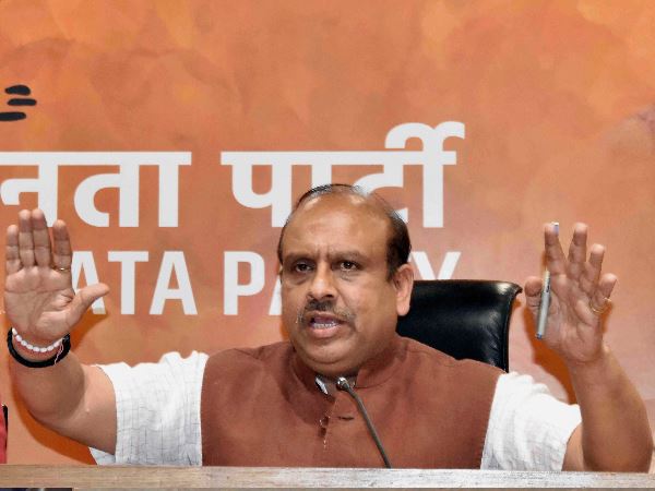 विजेंदर गुप्ता ने किया पलटवार