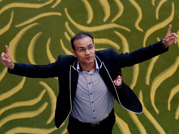'सहवाग ने कहा, वह राजनीति या चुनाव लड़ने में दिलचस्पी नहीं'