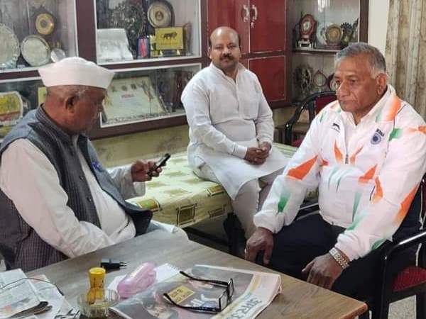 'उन्हें मेरे घर आने में पूरे पांच साल लग गए'
