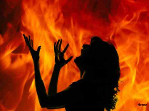 woman burnt alive for not having child woman burnt alive for not having child