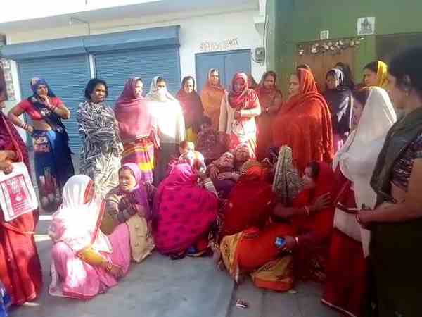 कार्रवाई करने का दिया आश्वासन
