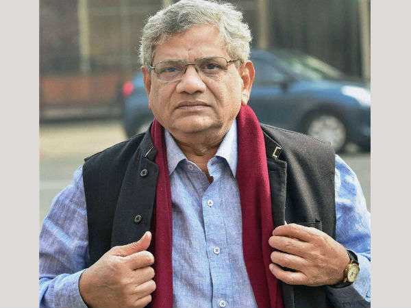 सीताराम येचुरी ने चुनाव आयोग से की थी शिकायत