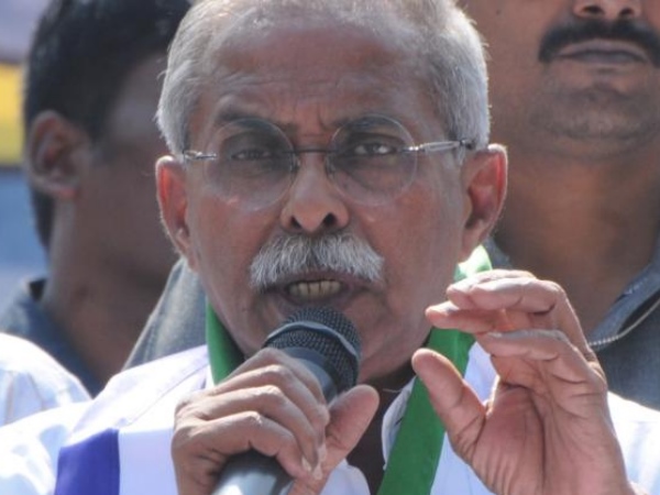 YSR Congress leader Vivekananda Reddy was stabbed to death, confirms forensic report YSR Congress leader Vivekananda Reddy was stabbed to death, confirms forensic report