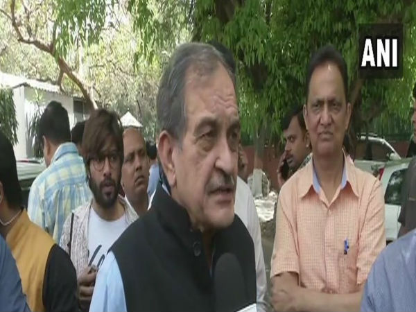 Union Minister offers to quit cabinet, Rajya Sabha Union Minister offers to quit cabinet, Rajya Sabha