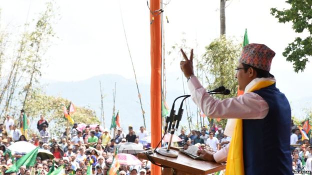 पहाड़ियों की रानी में गोरखालैंड पर भारी है विकास पहाड़ियों की रानी में गोरखालैंड पर भारी है विकास
