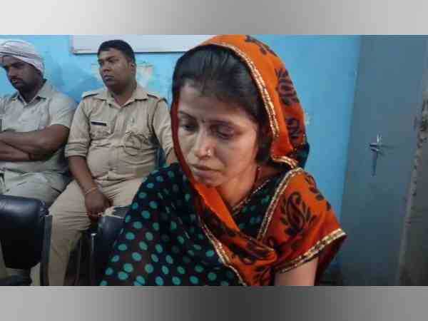 A woman tried to self immolation in front of XEN office A woman tried to self immolation in front of XEN office