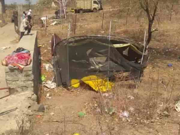 one child died and four injured in mela one child died and four injured in mela