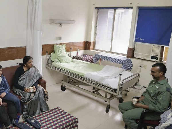 विंग कमांडर अभिनंदन से क्या हुई बात