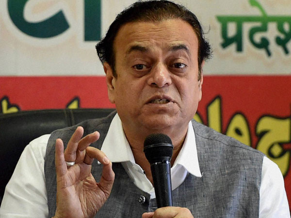 सपा का कांग्रेस पर पलटवार