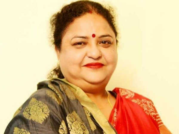 Lok Sabha Elections 2019: योगी की मंत्री का अमर्यादित बयान- BSP में साहब रहे नहीं, अब सिर्फ बीवी का राज Lok Sabha Elections 2019: योगी की मंत्री का अमर्यादित बयान- BSP में साहब रहे नहीं, अब सिर्फ बीवी का राज