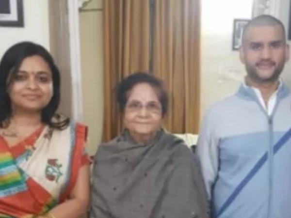 मेरे दोनों बेटों रोहित और सिद्धार्थ की प्रॉपर्टी पर अपूर्वा की नजर थी