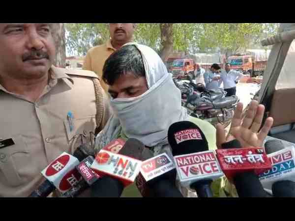 डॉक्टर से कैसे बना हथियार तस्कर