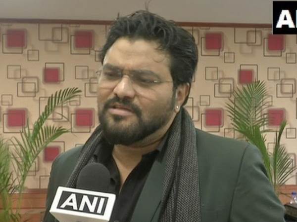 lok sabha elections EC directs to register FIR against BJP Asansol candidate Babul Supriyo lok sabha elections EC directs to register FIR against BJP Asansol candidate Babul Supriyo