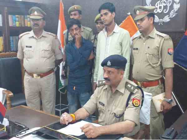 स्कूल के अंदर से किया अगवा