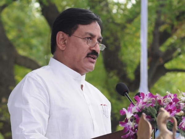 Bharatsinh Solanki claims if Congress cannot win Anand then cant win any of 26 seats in gujarat Bharatsinh Solanki claims if Congress cannot win Anand then cant win any of 26 seats in gujarat