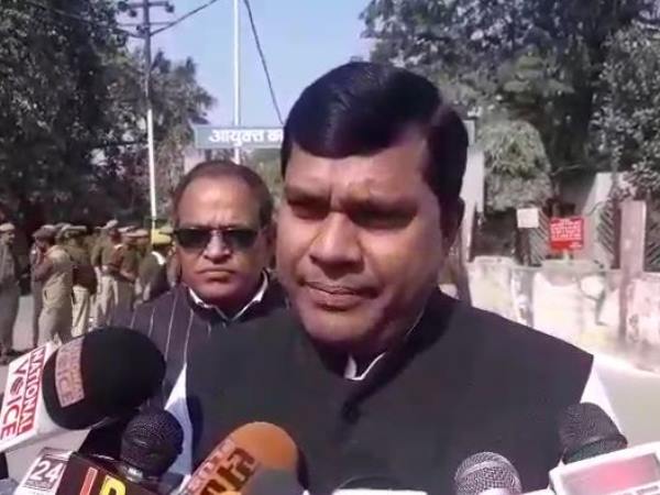 bjp mp ram charitra nishad may replace rajesh s bind in mirzapur bjp mp ram charitra nishad may replace rajesh s bind in mirzapur