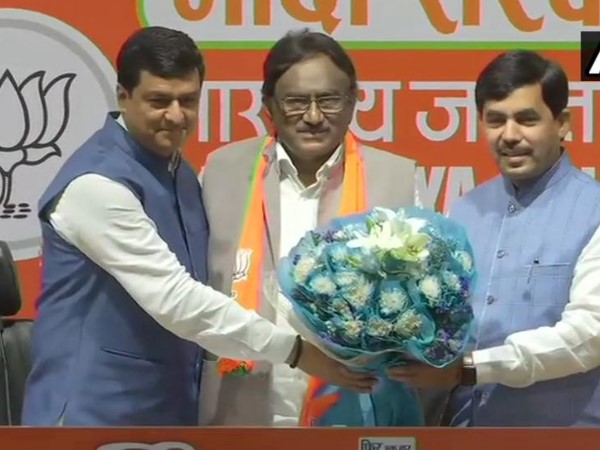 S Krishna Kumar, former Congress MP from Kollam (Kerala), joins Bharatiya Janata Party S Krishna Kumar, former Congress MP from Kollam (Kerala), joins Bharatiya Janata Party