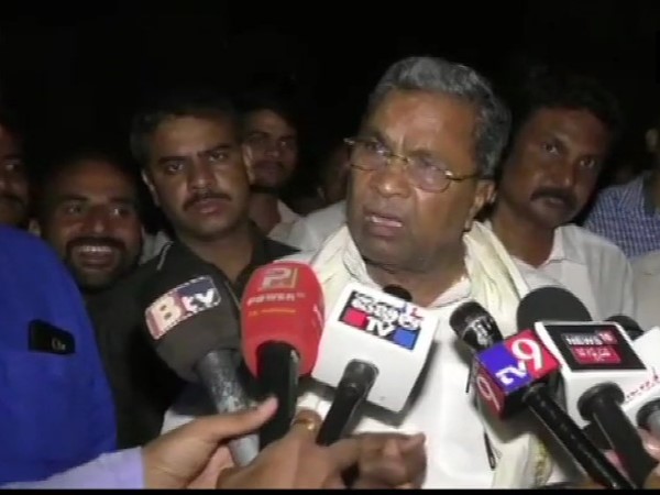 Siddaramaiah says Modi is a fool, Taking political advantage of surgical strikes is a big mistake Siddaramaiah says Modi is a fool, Taking political advantage of surgical strikes is a big mistake